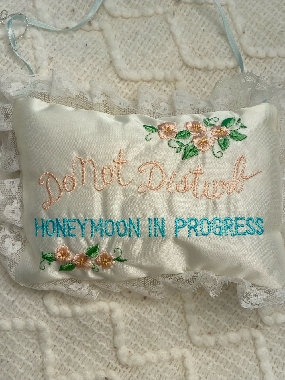 NWT Vintage 90s Satin Do Not Disturb Honeymoon Wedding Door Sign